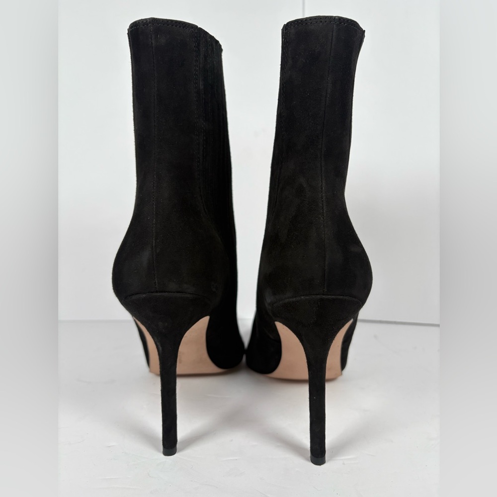 Veronica Beard Lisa Women’s Sz 8.5M Black Suede Heels Ankle Boots - Picture 4 of 10